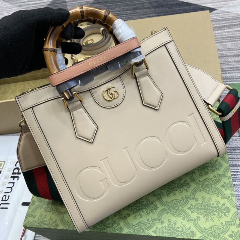 Gvc*1 tote bags
